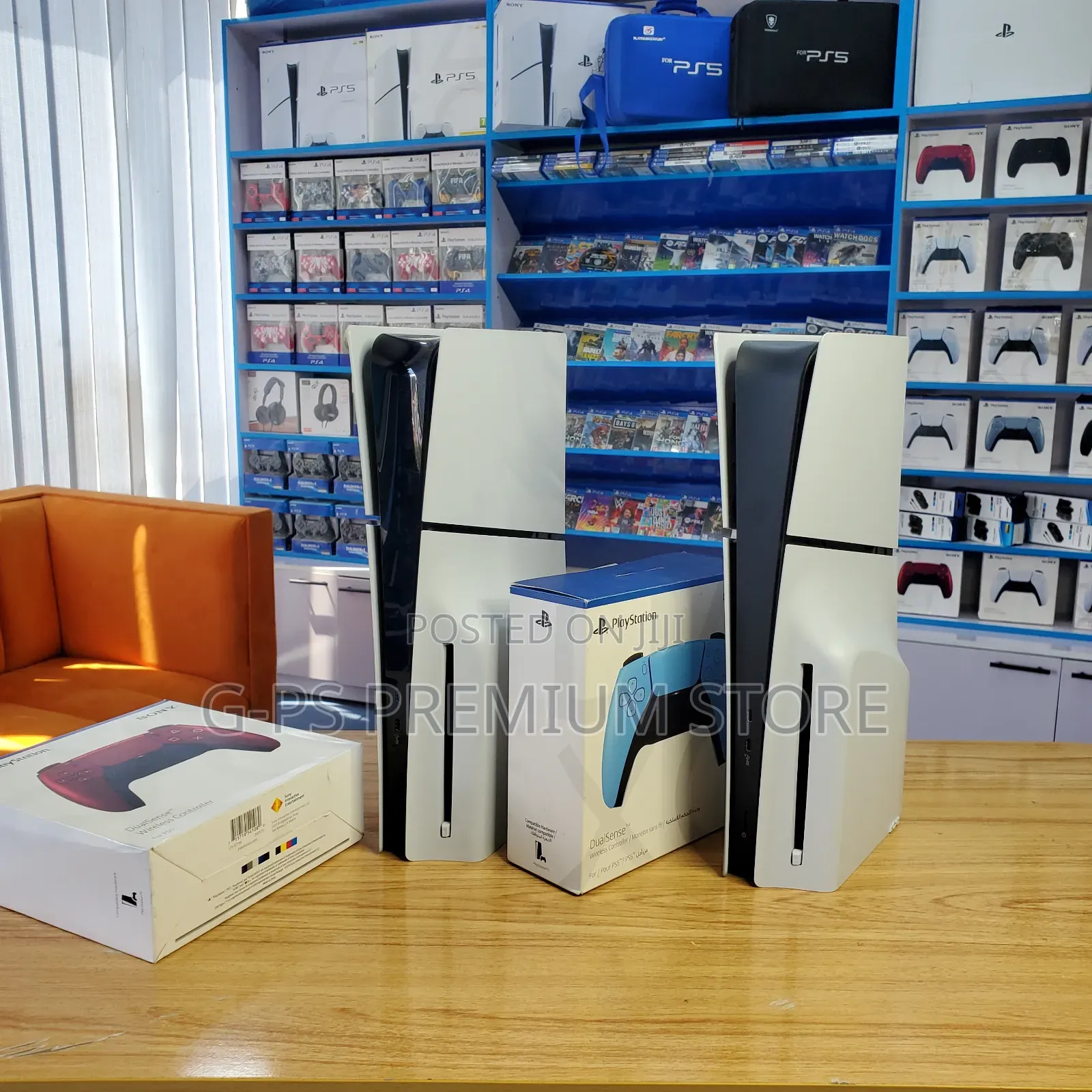 PlayStation 5 Slim | 5 ጌሞች + Original ከነ ሙሉ አክሰሰሪው ያልተፈታ Dubai Used
‎