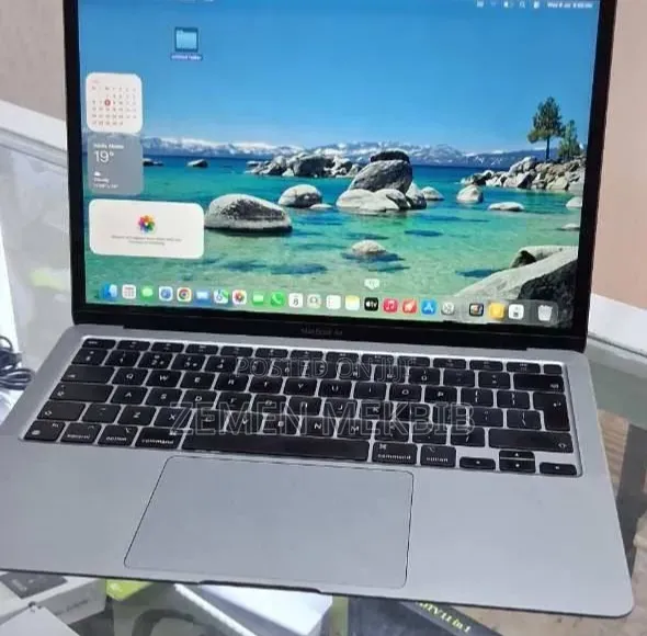New Laptop Apple MacBook Air 2020 M1 16GB Apple M1 SSD 256GB