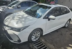 Toyota Corolla L 2022 White