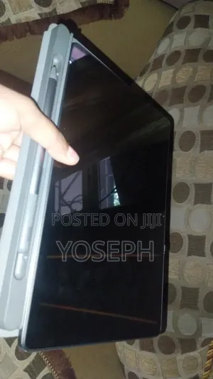 New Lenovo Tab 128 GB Silver