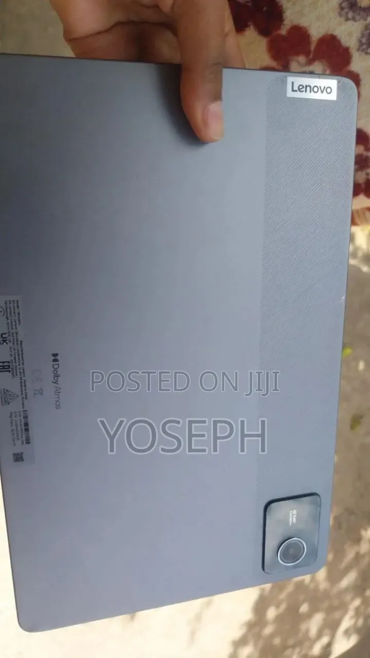 New Lenovo Tab 128 GB Silver