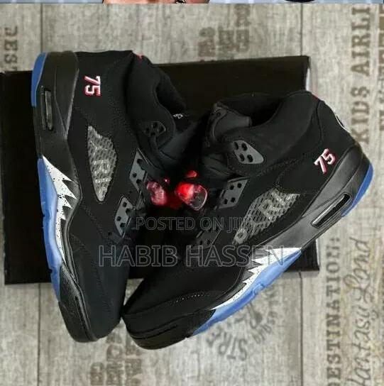 NIKE #Air_Jordan 5 Retro SE "PARIS "