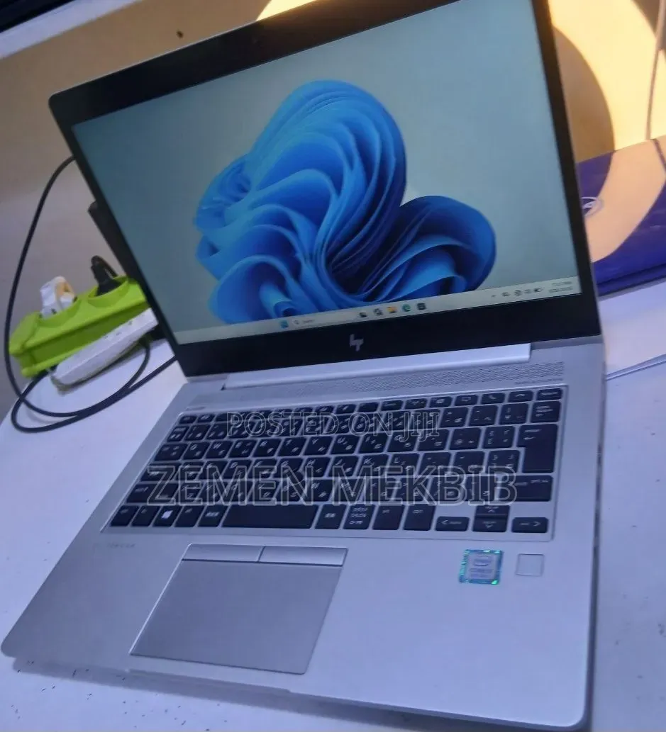 New Laptop HP EliteBook 840 G5 8GB Intel Core i5 SSD 512GB