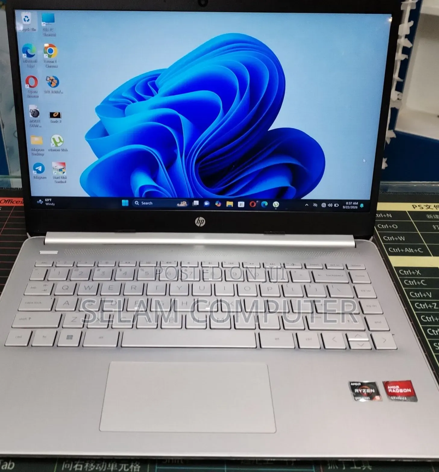 New Laptop HP Stream Notebook 8GB AMD Ryzen 5 SSD 512GB