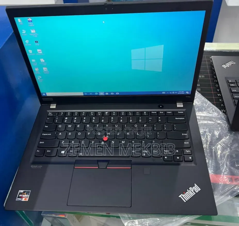 New Laptop Lenovo 16GB AMD Ryzen 7 SSD 512GB