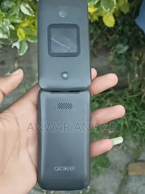 Alcatel Go Flip 4 4 GB Black