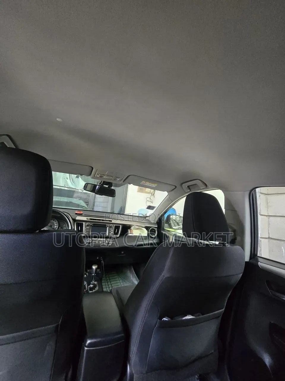 Toyota RAV4 2015
