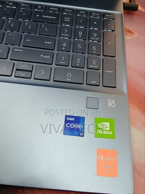 New Laptop HP Pavilion 15 16GB Intel Core i7 SSD 512GB