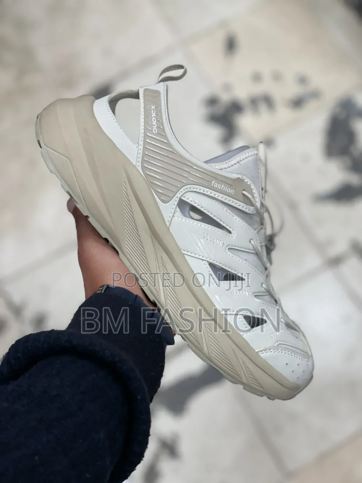 Outdoor Hybrid Sneaker "Sandal" That Resembles the Hoka Hopara