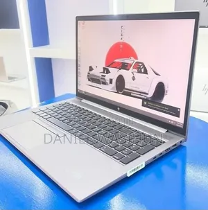 New Laptop HP ZBook Studio G8 16GB Intel Core i7 SSD 512GB