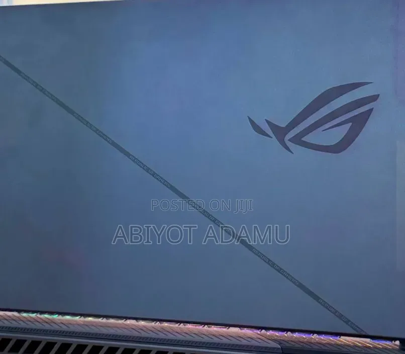 New Laptop Asus ROG Strix G15 16GB Intel Core i9 SSD 1T