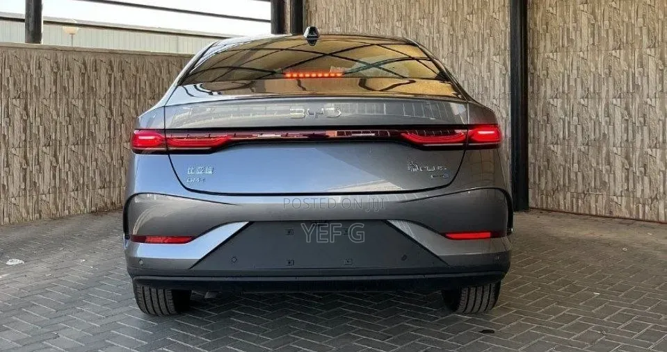 New BYD Qin Plus DM-i 2025 Gray