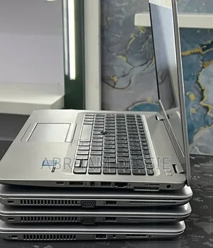 New Laptop HP 8GB Intel Core i5 SSD 256GB