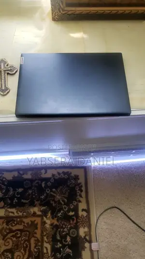 Laptop Lenovo Ideapad 3 8GB Intel Core i5 HDD 1T