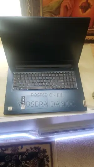 Laptop Lenovo Ideapad 3 8GB Intel Core i5 HDD 1T