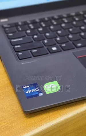 New Laptop Lenovo 16GB Intel Core i7 SSD 512GB