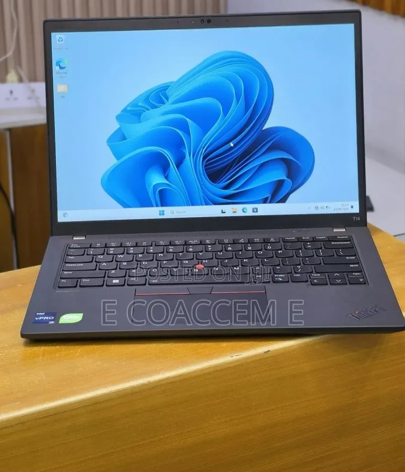 New Laptop Lenovo 16GB Intel Core i7 SSD 512GB