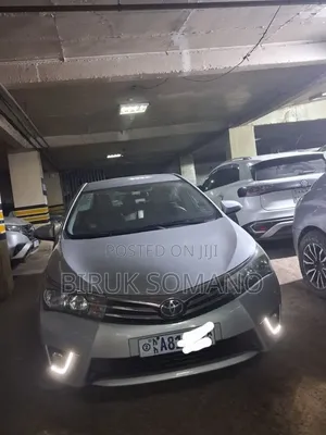 Toyota Corolla 2017 Silver