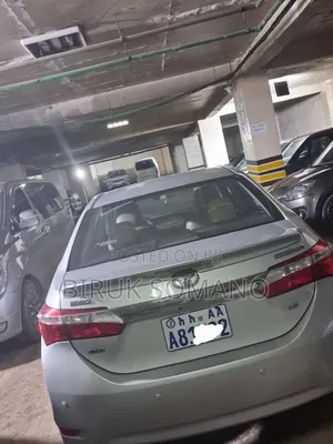 Toyota Corolla 2017 Silver