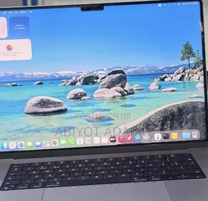 New Laptop Apple MacBook Pro 2021 M1 16GB Apple M1 Pro SSD 32GB