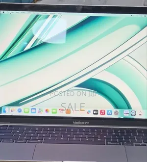 New Laptop Apple MacBook Pro 2022 M2 8GB Apple M2 SSD 256GB