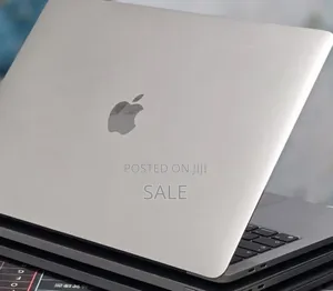 New Laptop Apple MacBook Pro 2020 M1 8GB Apple M1 Pro SSD 512GB