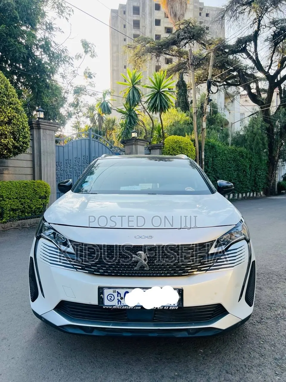 Peugeot 5008 2021 White