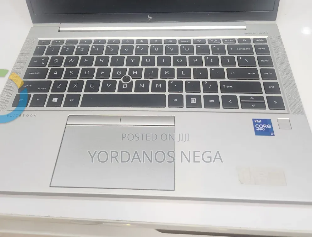 New Laptop HP EliteBook 840 G8 16GB Intel Core i7 SSD 512GB