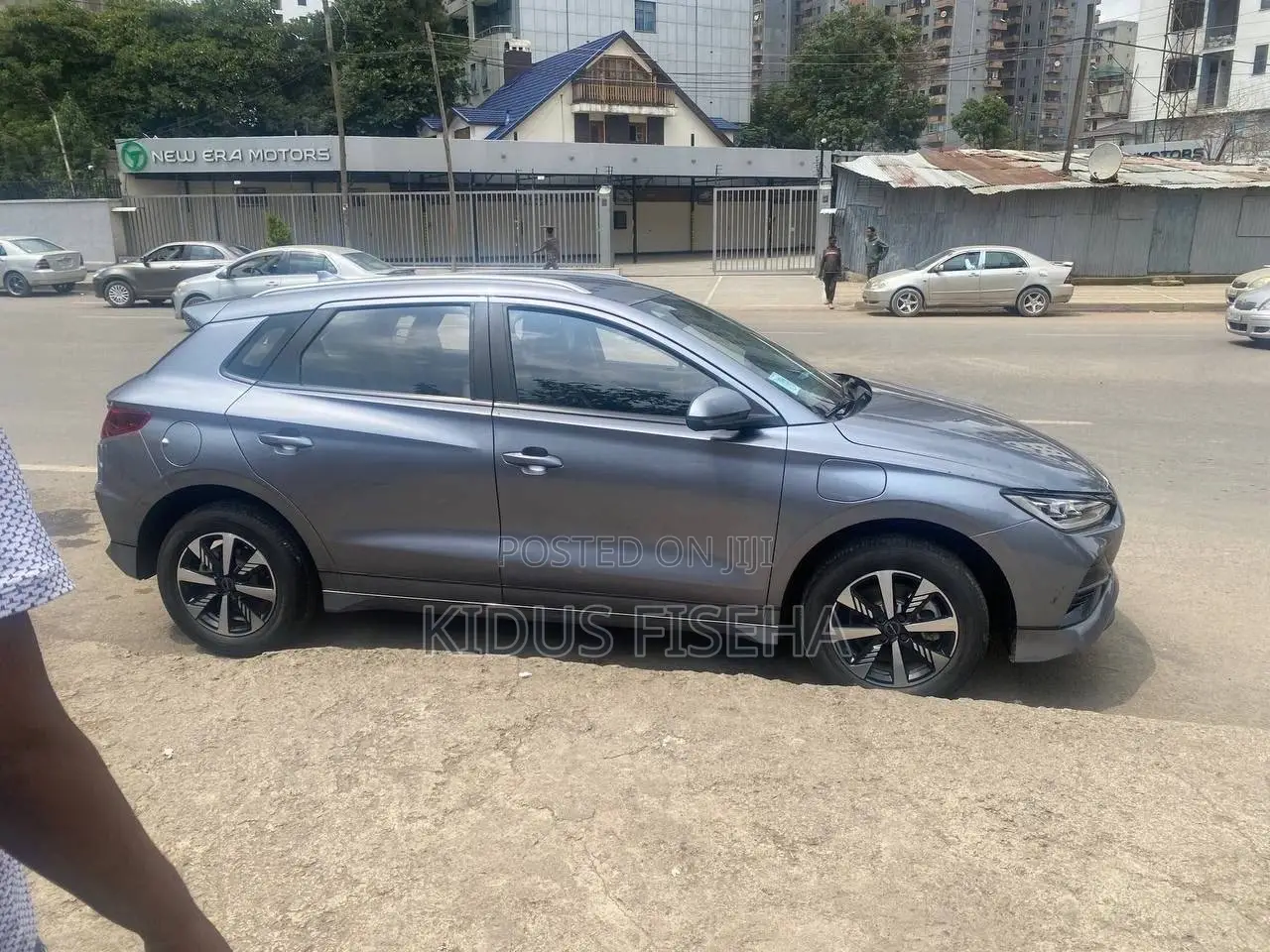 BYD E2 43 kWh 94 hp FWD 2024 Gray