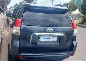 Toyota Land Cruiser 2013 Black