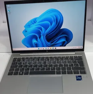 New Laptop HP EliteBook 830 G9 16GB Intel Core i5 SSD 512GB