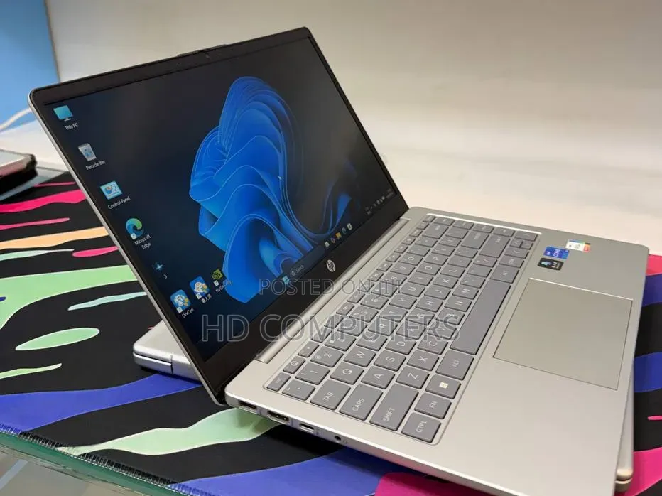 New Laptop HP Stream Notebook 16GB Intel Core i7 SSD 512GB