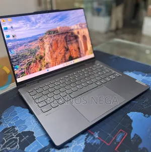 New Laptop Lenovo Yoga 3 16GB AMD Ryzen 7 SSD 512GB