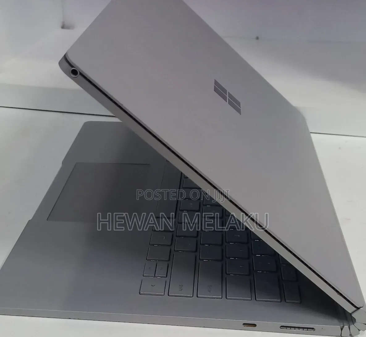 New Laptop Microsoft Surface Book 2 16GB Intel Core i7 SSD 512GB