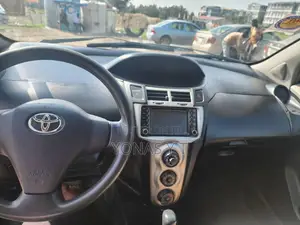 Toyota Yaris 1.0 VVT-i 2007 Blue