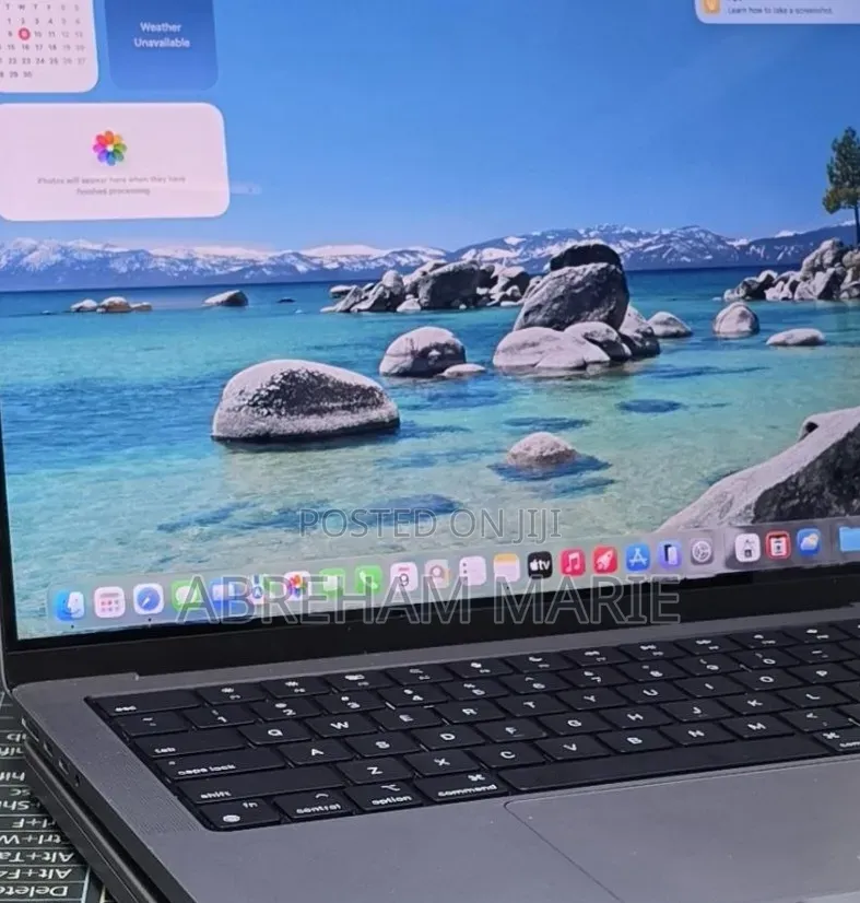 New Laptop Apple MacBook Pro 2021 M1 32GB Apple M1 Pro SSD 1T