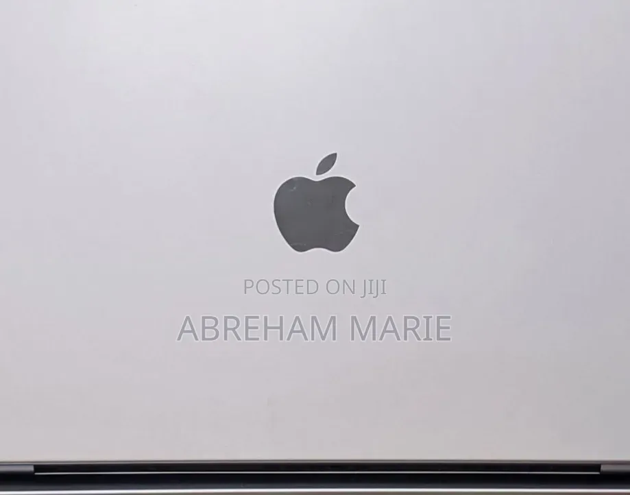 New Laptop Apple MacBook Pro 2021 M1 32GB Apple M1 Pro SSD 1T