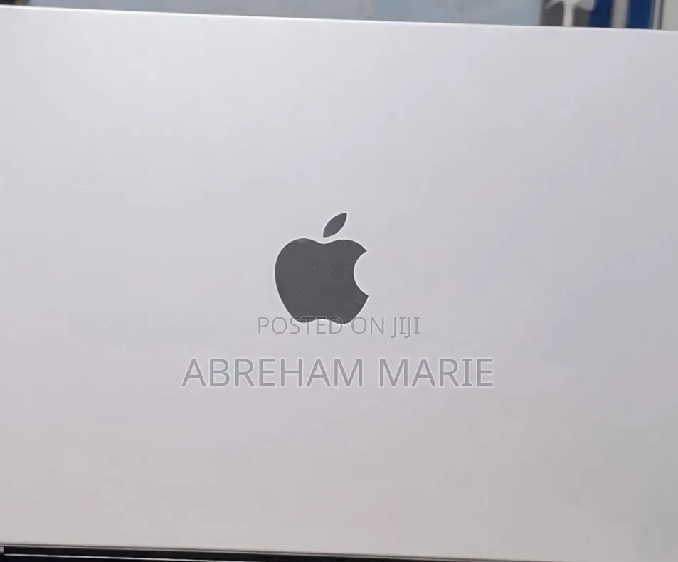 New Laptop Apple MacBook Pro 2021 M1 32GB Apple M1 Pro SSD 1T