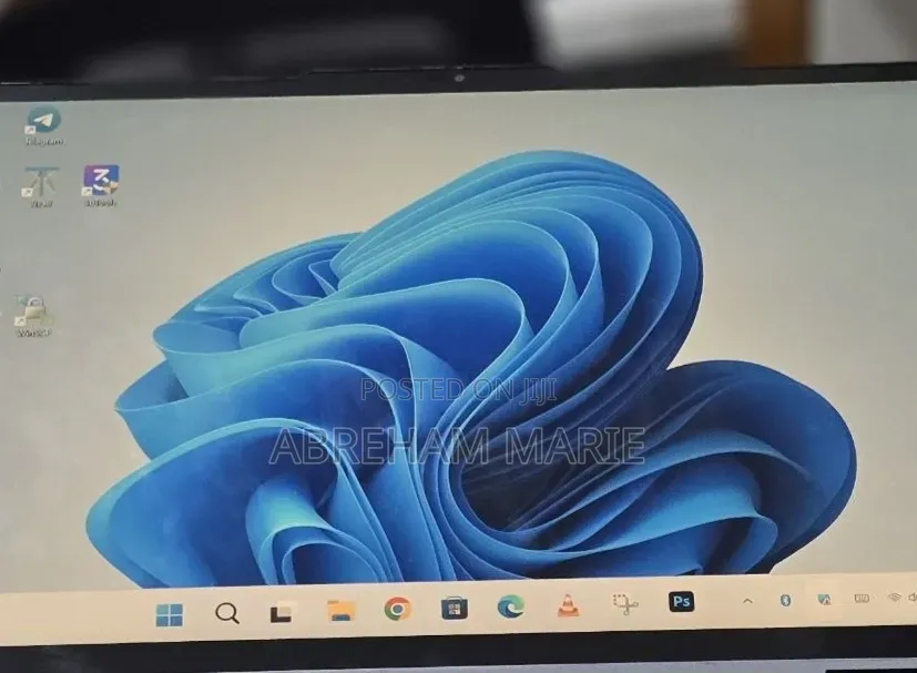 New Laptop Lenovo Yoga 7 15ITL5 16GB Intel Core Ultra 5 SSD 512GB