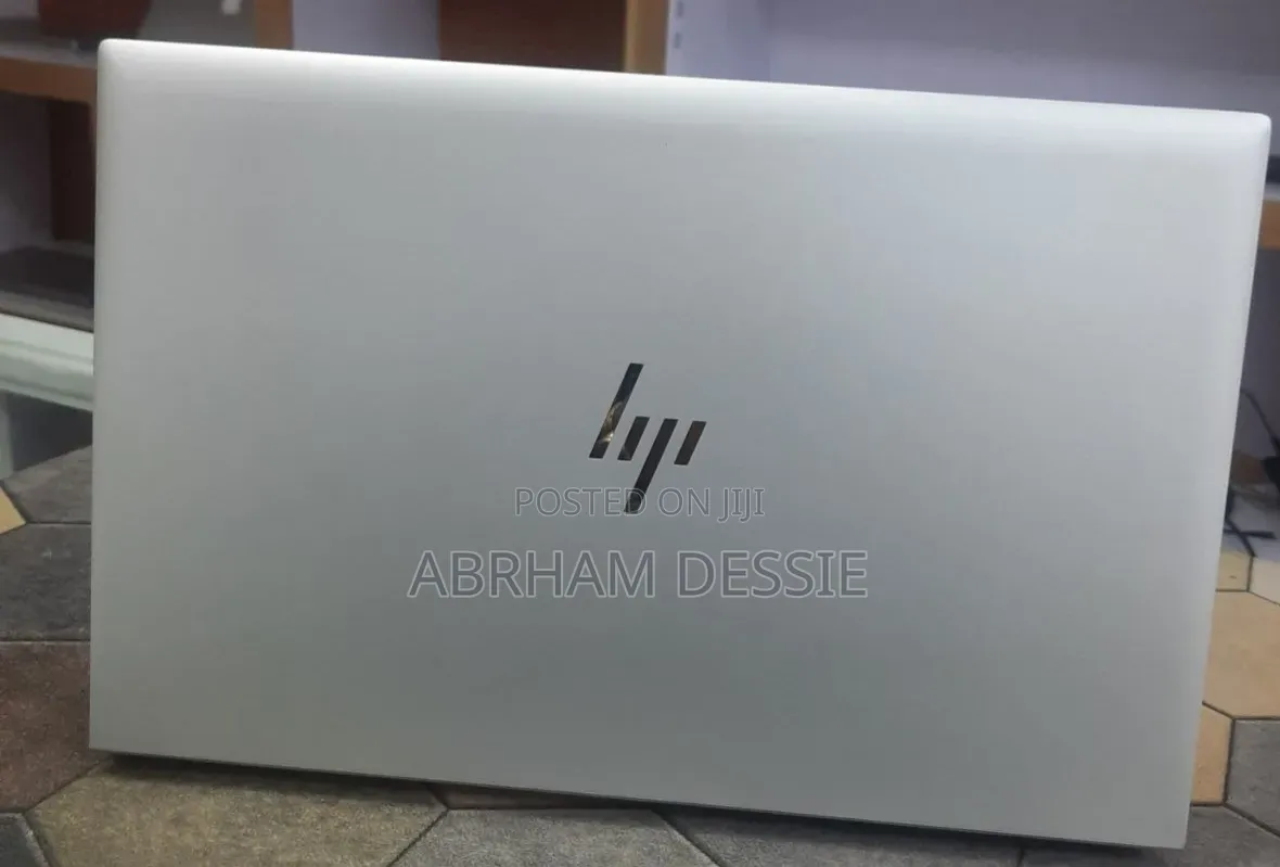 New Laptop HP 16GB Intel Core i7 SSD 512GB