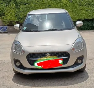 Suzuki Swift 2022 Gray