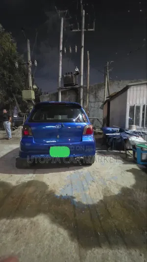 Toyota Vitz 2001