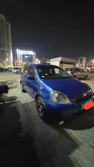 Toyota Vitz 2001