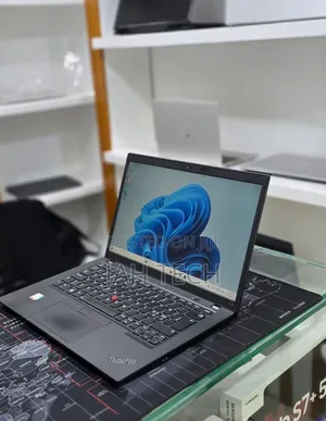 New Laptop Lenovo ThinkPad T14 16GB Intel Core i5 SSD 256GB
