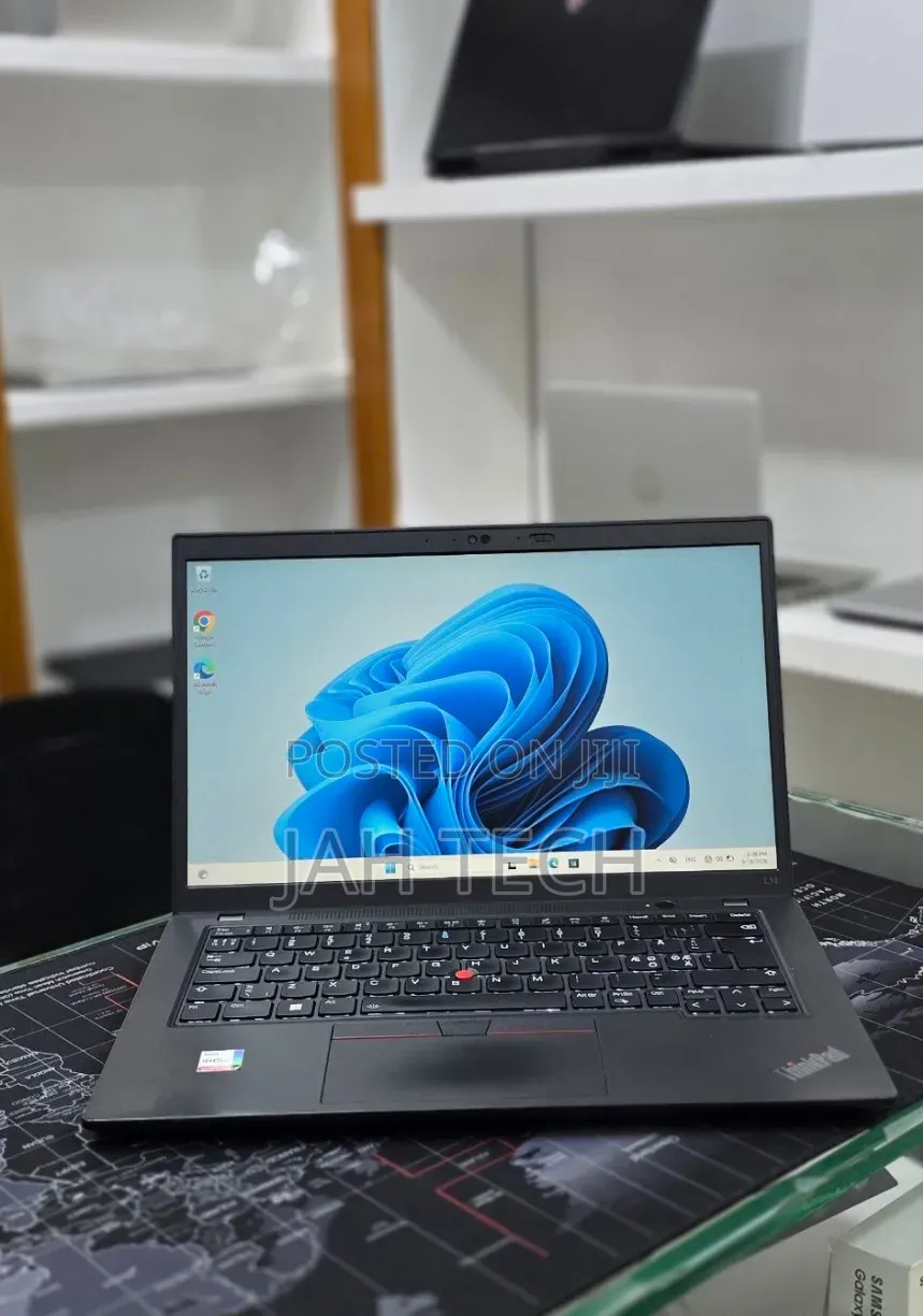 New Laptop Lenovo ThinkPad T14 16GB Intel Core i5 SSD 256GB