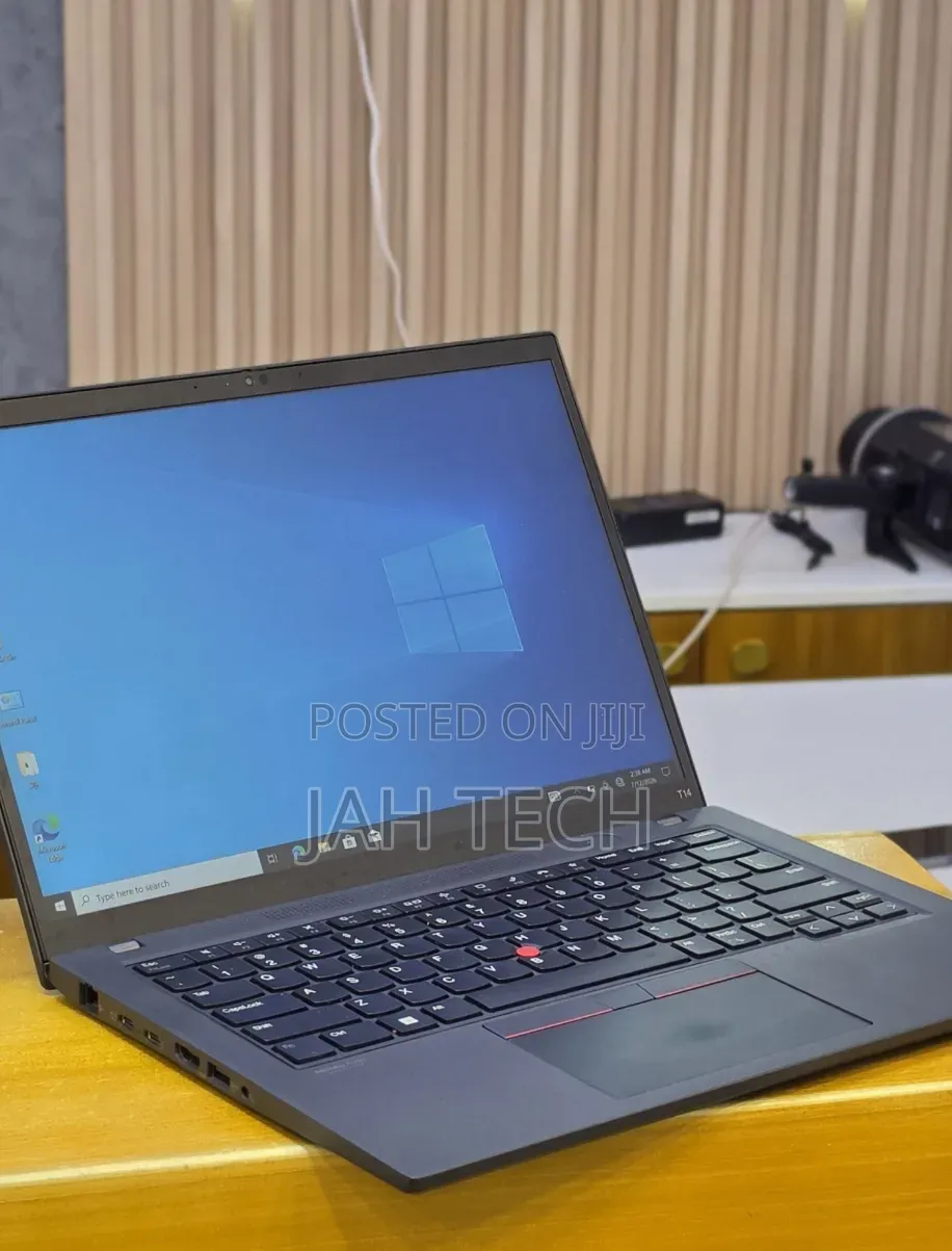 New Laptop Lenovo ThinkPad T14 16GB Intel Core i5 SSD 512GB