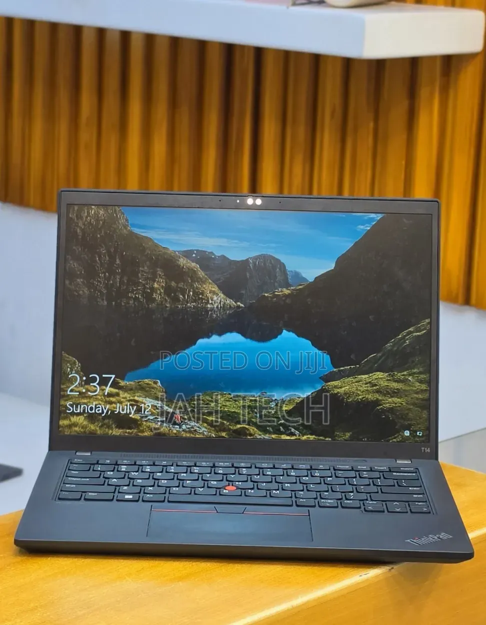 New Laptop Lenovo ThinkPad T14 16GB Intel Core i5 SSD 512GB