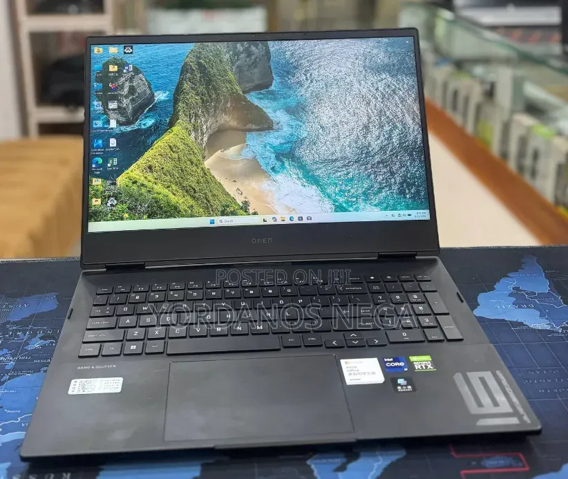 New Laptop HP Omen 16 16GB Intel Core i9 SSD 1T