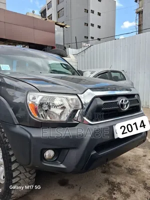 Toyota Tacoma 2014 Black