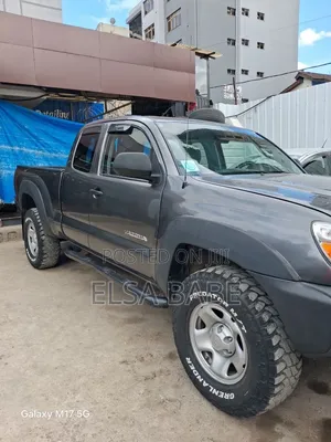 Toyota Tacoma 2014 Black